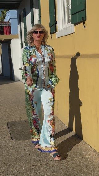 Strutting in ice blue hues/